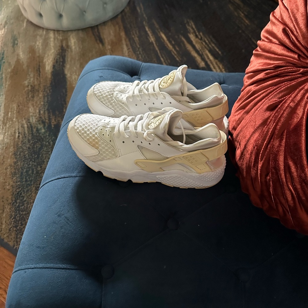 Nike Huarache low, size 12